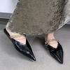 Women's shallow mouth Baotou slippers fairy style spring and summer niche chain flat outside pointed single shoes