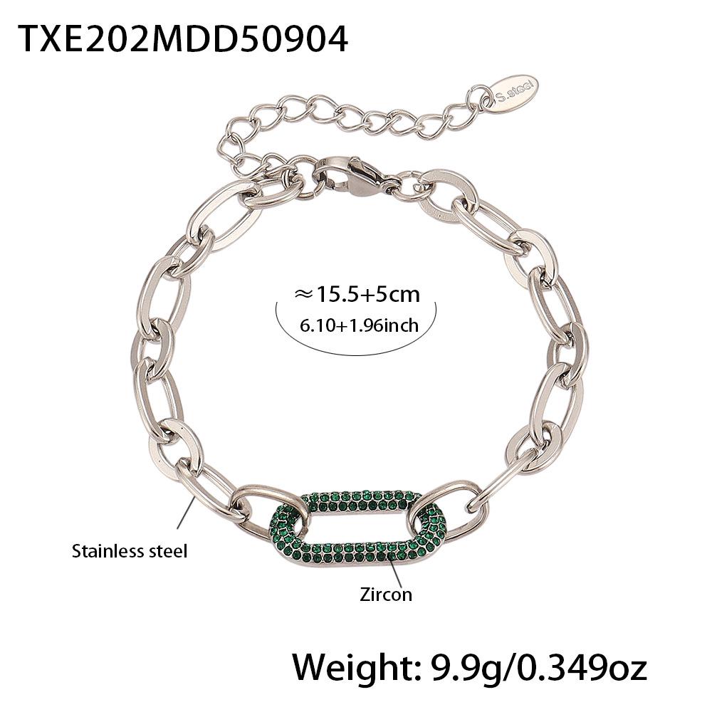 Qiong Yao Titanium Steel Jewelry Set: Stainless Steel Zirconia Clavicle Necklace and Bracelet, European Simple Exquisite Style.
