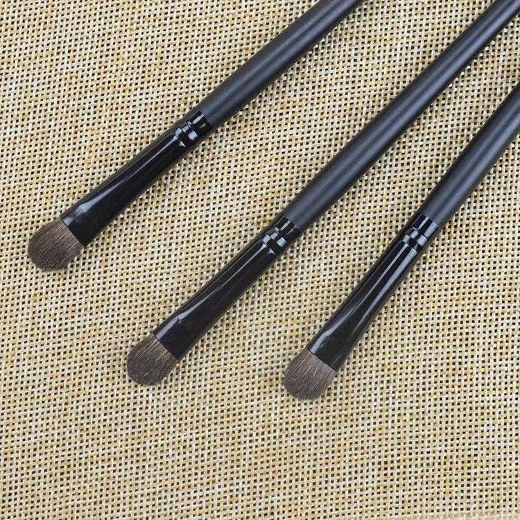 Soft Pony Hair Eyeshadow Brush Set (Small, Medium, Large) for Under-Eye and Detail Highlighting