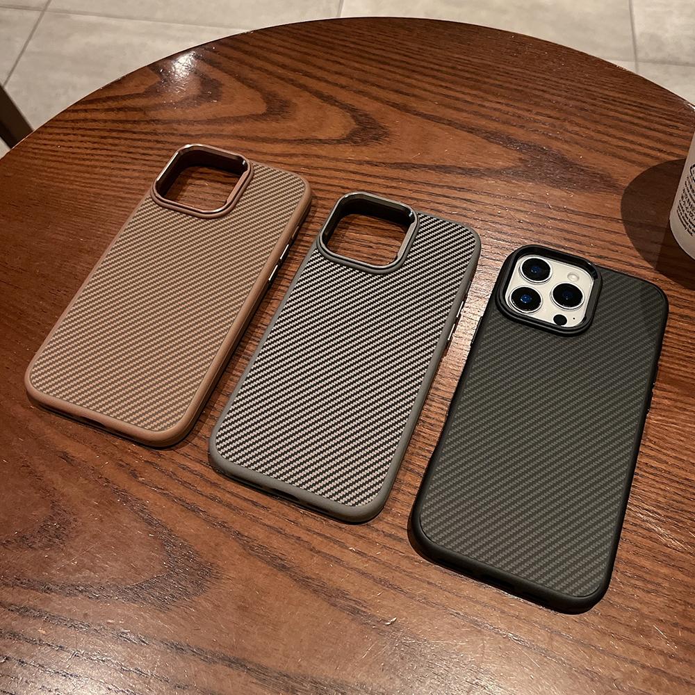 For iPhone 16 Pro Case Compatible with MagSafe PC + TPU Phone Back Cover Carbon Fiber Texture