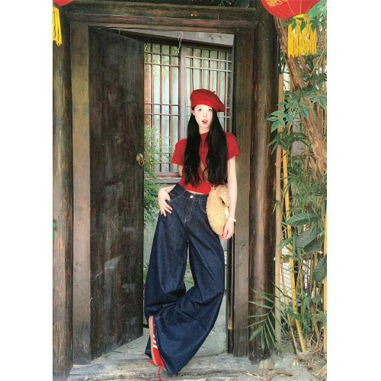 High-Waisted Dark Blue Retro Wide-Leg Jeans - Flowy, Versatile, Floor-Length Summer Denim. M