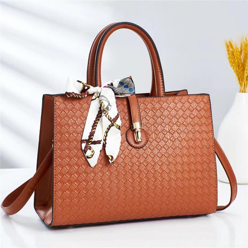 

Новая европейская и американская сумка большой вместимости, женская тканая сумка через плечо оранжевый