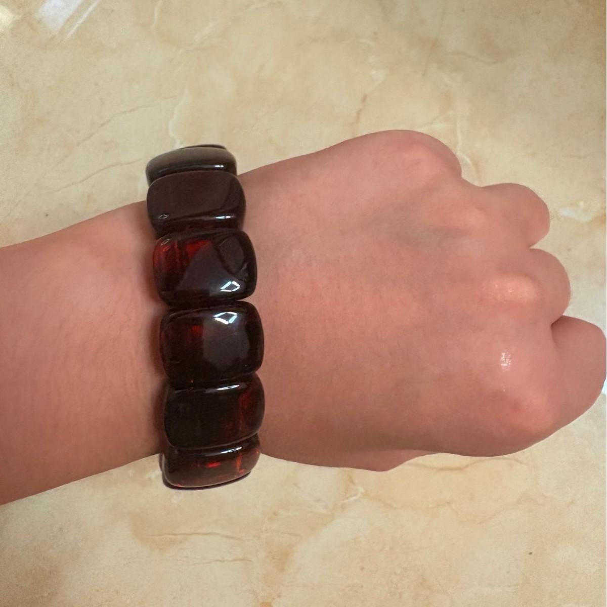 Браслет imitation Blood Amber второго поколения с буддийскими бусинами Линчжи