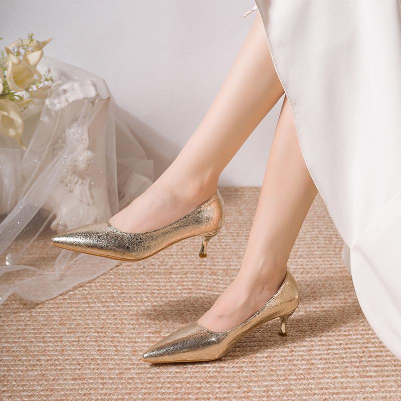 2025 summer new pointed head shallow mouth pleated temperament thin heel single shoes female banquet socialite French high heels
