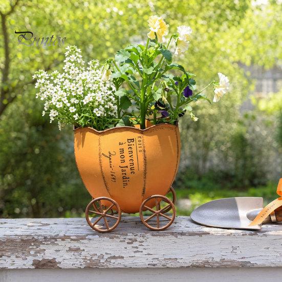 Room Decoration Pot Retro Pumpkin Cart Planter, Decorative Metal Flowerpot with Drainage Hole, Stylish Succulents Pots Plant for Indoor Outdoor