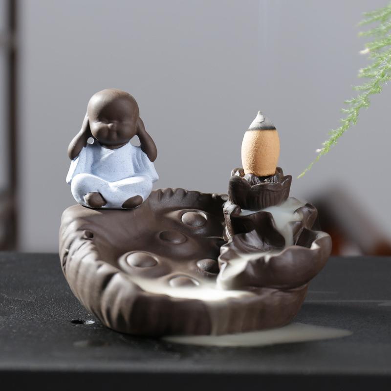 1 Stück, Kreativer Wasserfall-Rückfluss-Räuchergefäß aus lila Ton, Heimdekor, Die kleine Mönch-Ornament (Ohne Weihrauch)