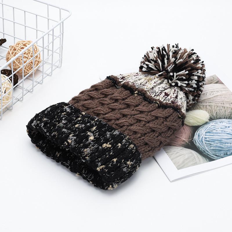 Knitted Beanie Hat For Women With Colorblock Pattern And Warmth For Autumn Winter Use Brown