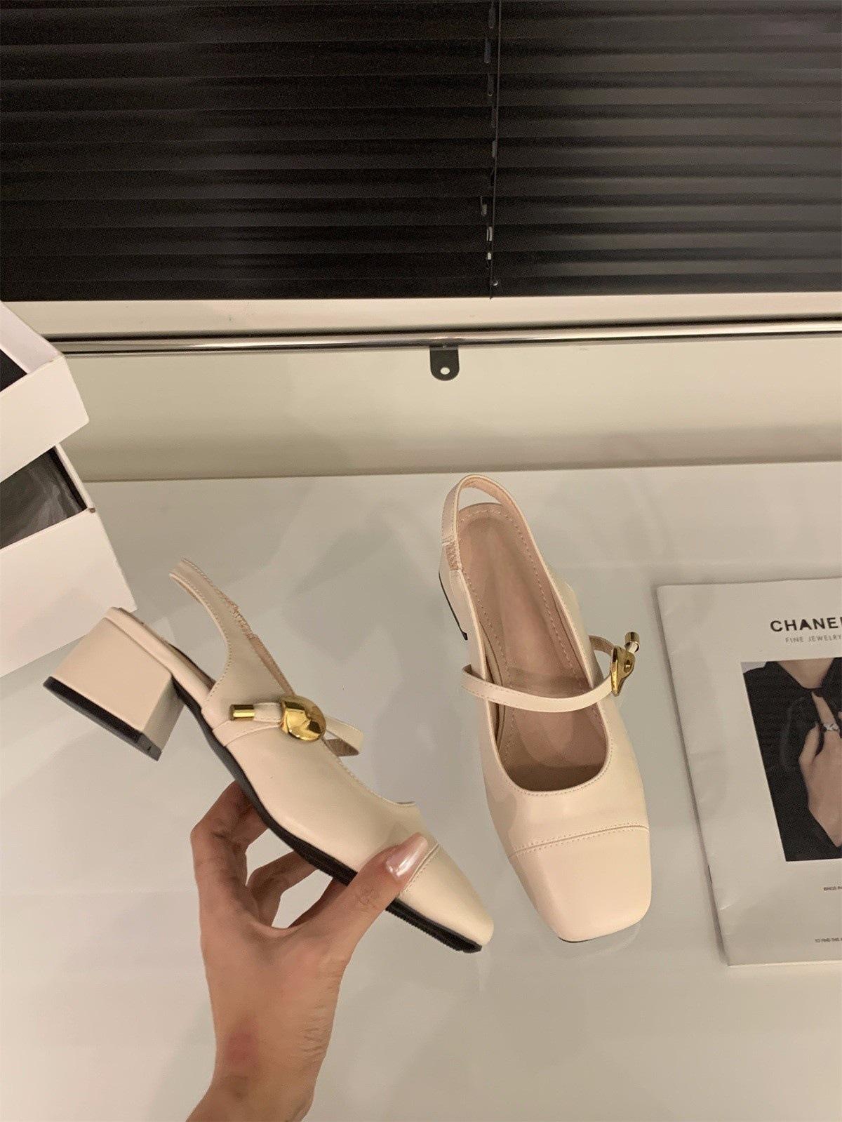 

French medium high heel silver bag head sandals women s shoes 2025 summer with skirt square head Mary Jane evening shoes 35