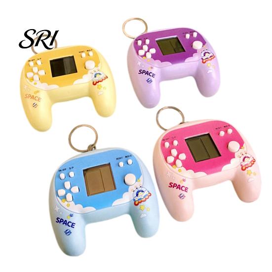 Klassischer Schlüsselanhänger Mini-Handheld-Spiel Retro-Joystick-Spielzeuganhänger für Taschen Vintage-inspirierte Rucksäcke Kreatives Elektronisches Gadget Neuheitengeschenk Kinder