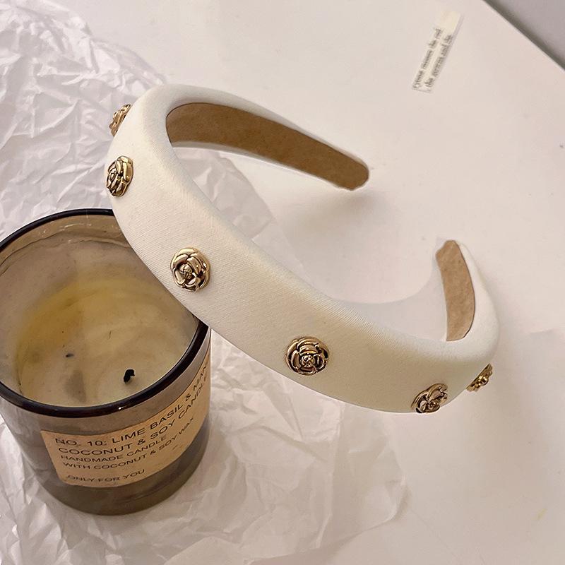 Korean Elegant Solid Color Flower Headband for Women Simple Thickened Sponge Pearl Camellia Hair Hoop Headdress Hair Accessories