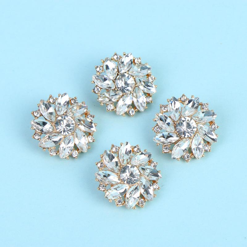 2/4Pcs Sparkling Rhinestone Flower Shaped Metal Button Suitable For Decorative Buttons On Clothing