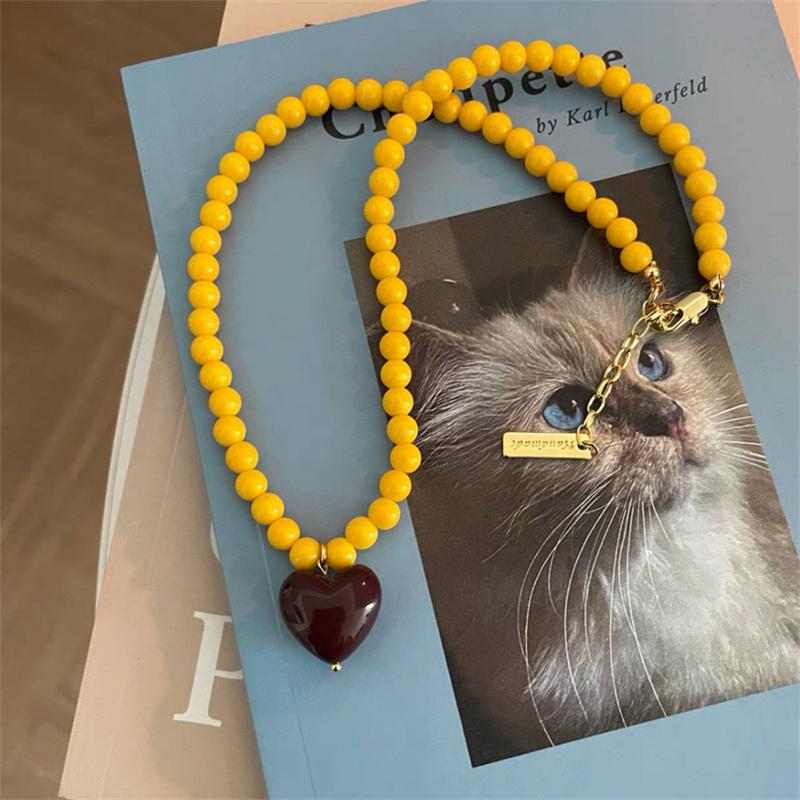 2024 Nouvelle Tendance Vintage Résine Acrylique Rose Cœur d'Amour Vert Collier Perlé pour Femmes Bijoux Esthétiques Mode Accessoires de Cou