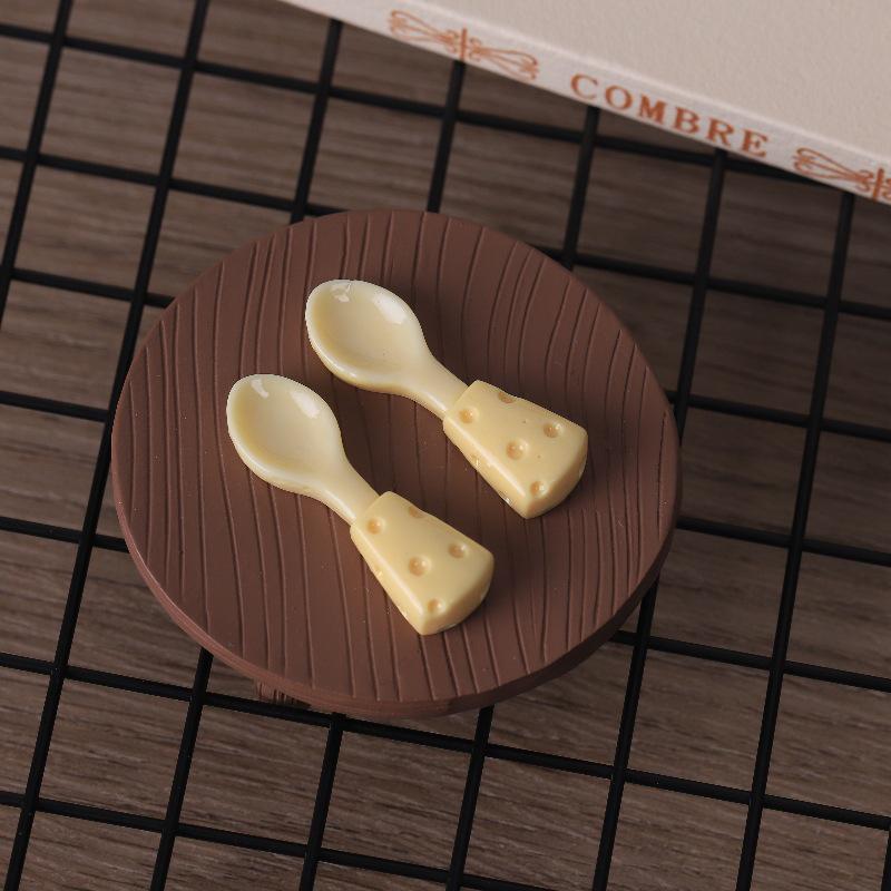 DIY Miniature Cheese Knife & Fork Set with Plate Figurine Keychain Resin Jewelry