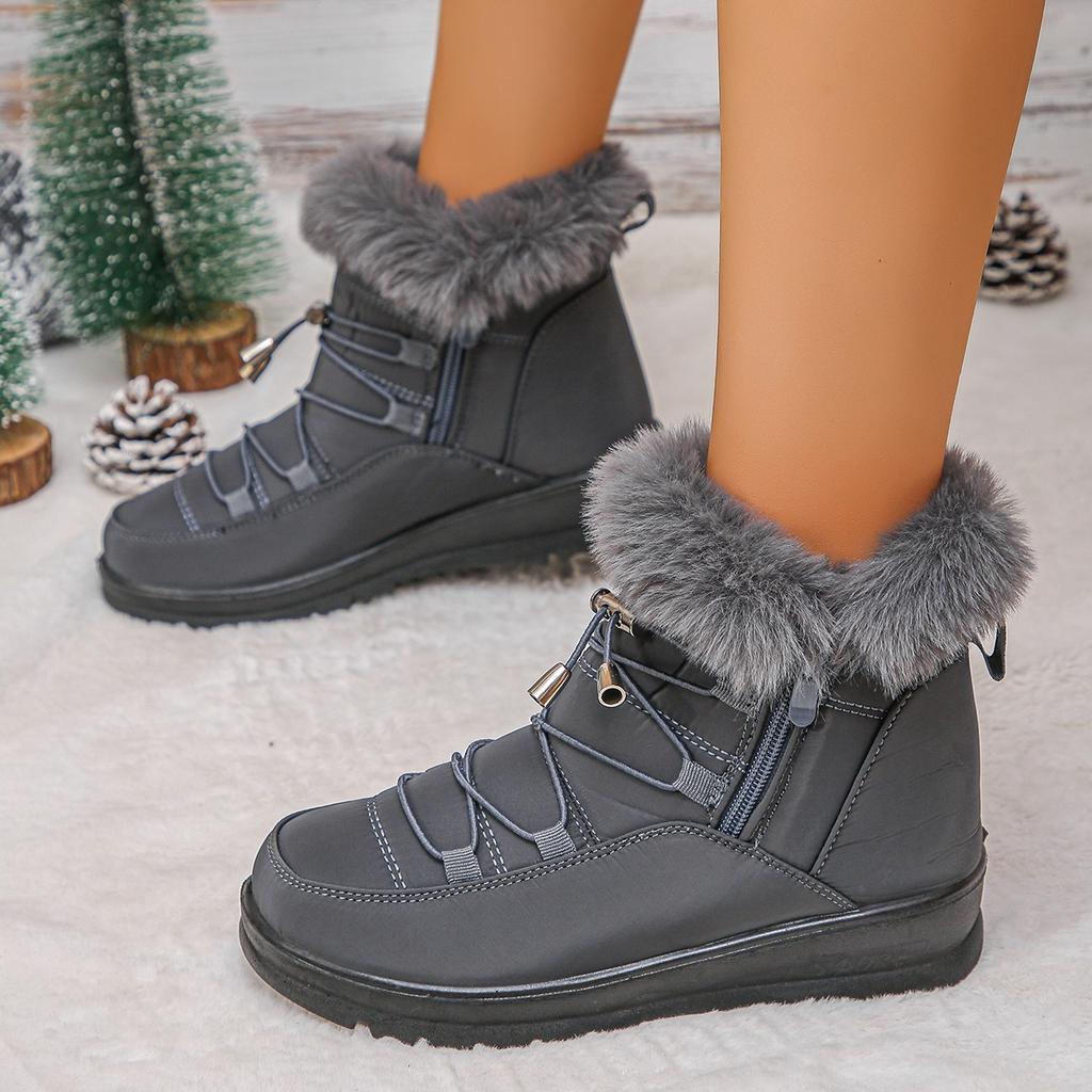 2025 New Women's Snow Boots Winter Warm Short Boots Piled Thickened Northeast Cotton Shoes Large Size Women's Shoes