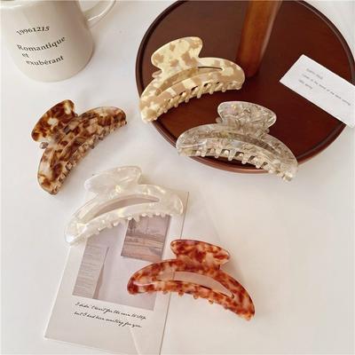 Akcesoria do włosów – Spinki do włosów