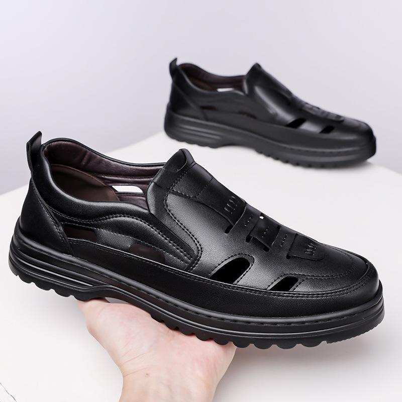 New Designer Hallow Big Size Leather Shoes for Men Summer Fashion Casual Sandals Male Solid Color Breathable Loafers Man