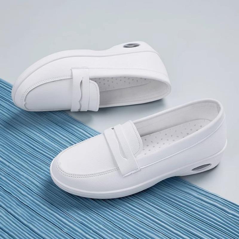 2025 New Women Flat Casual Shoes Nurse Light Comfortable White Mother Shoes Loafers Ladies Leather Shoe Work Shoe Zapatos Mujer