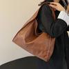 Versatile Large Capacity Soft Leather Bag  Commuter Shoulder Bag  High-End and Versatile  New Fashion