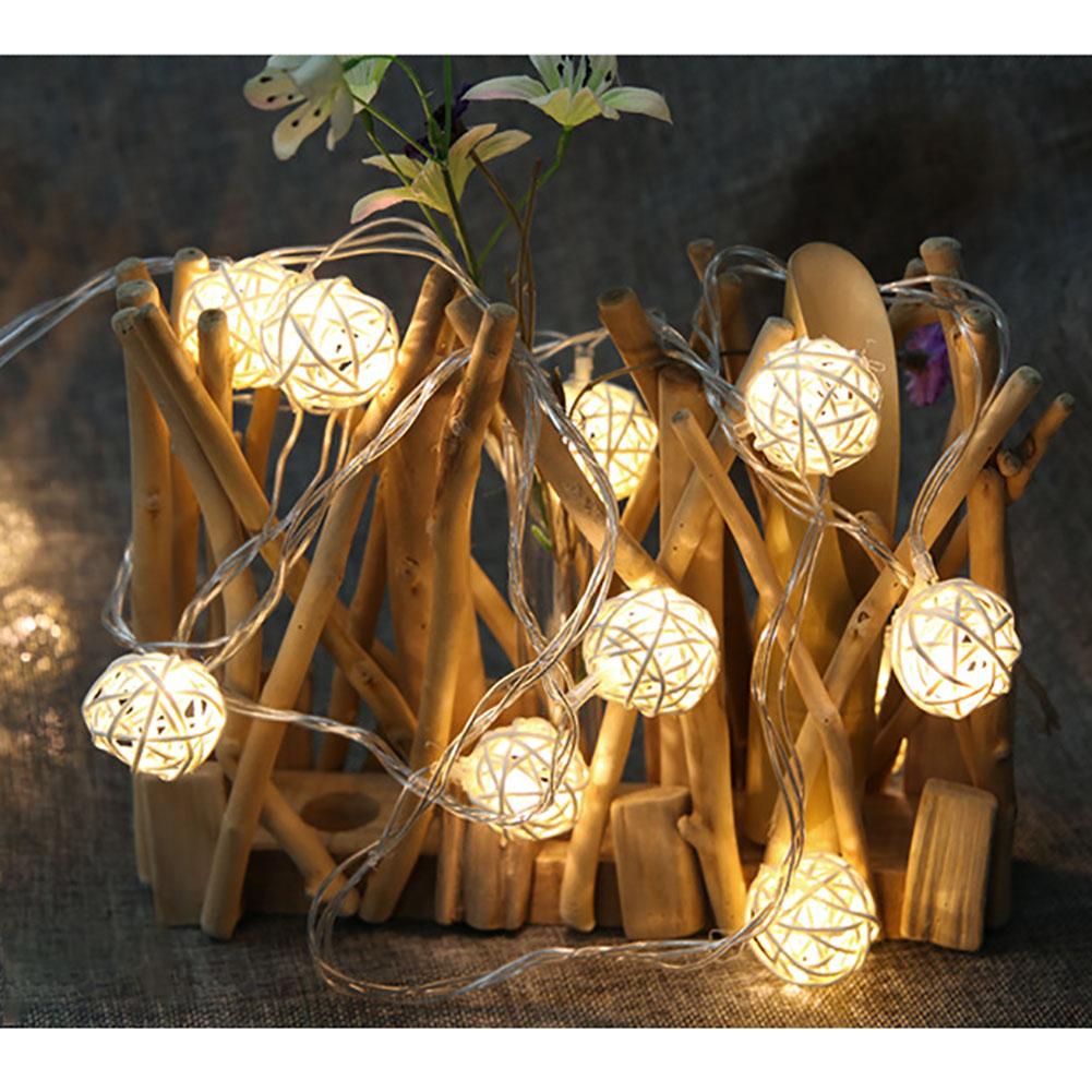 20 LED Lampki sznurkowe z kul rattanowych Romantyczne dekoracyjne lampki wróżkowe na zewnątrz wewnątrz