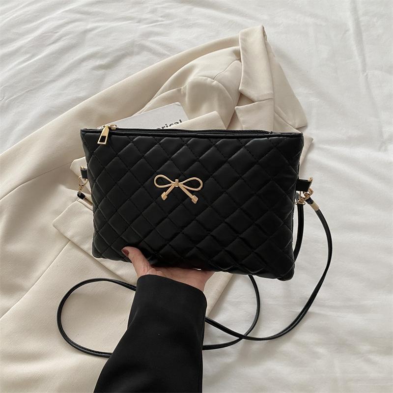 

Today s popular bow small square bag women s new fashion trend messenger bag niche sweet shoulder bag