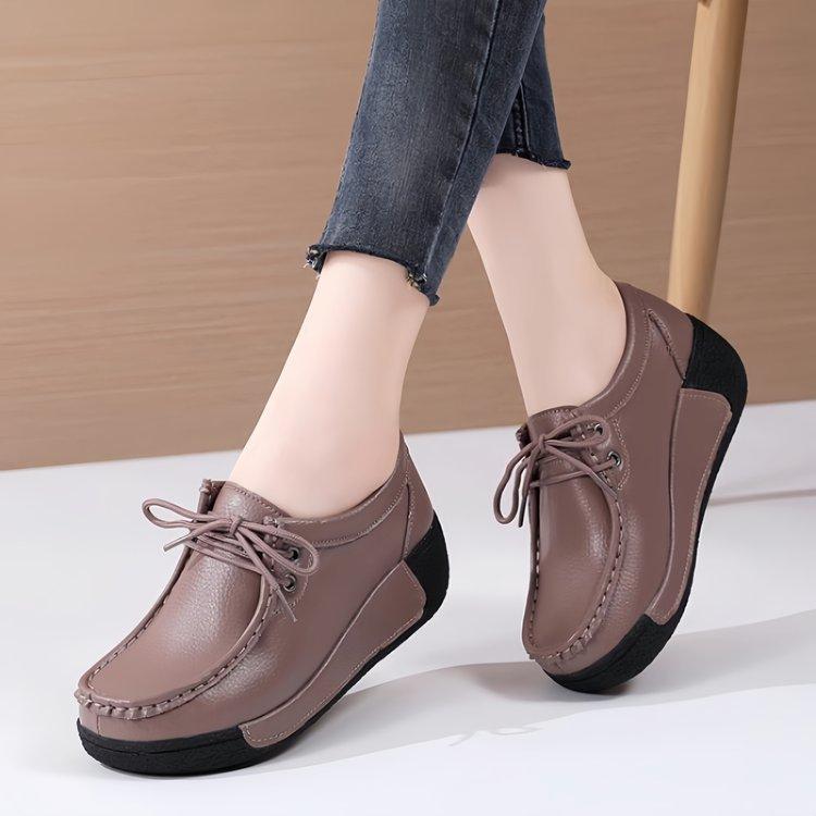 Four Seasons Plus Size Women's Shoes Korean Leather Casual Women's Shoes Wedge-heeled Rocking Shoes