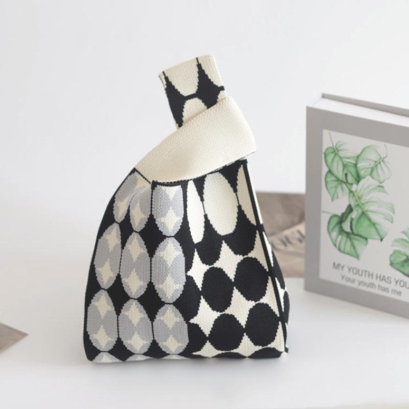 Women's Knot Wrist Bag Handmade Knitted Bag Portable Mini Striped Tote Bucket Phone Bags Large Capacity Autumn Winter Handbags