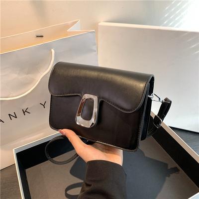 Premium Sense Small Square Bag Women's 2025 Summer New Fashion Shoulder Bag Delivery Versatile Messenger Bag