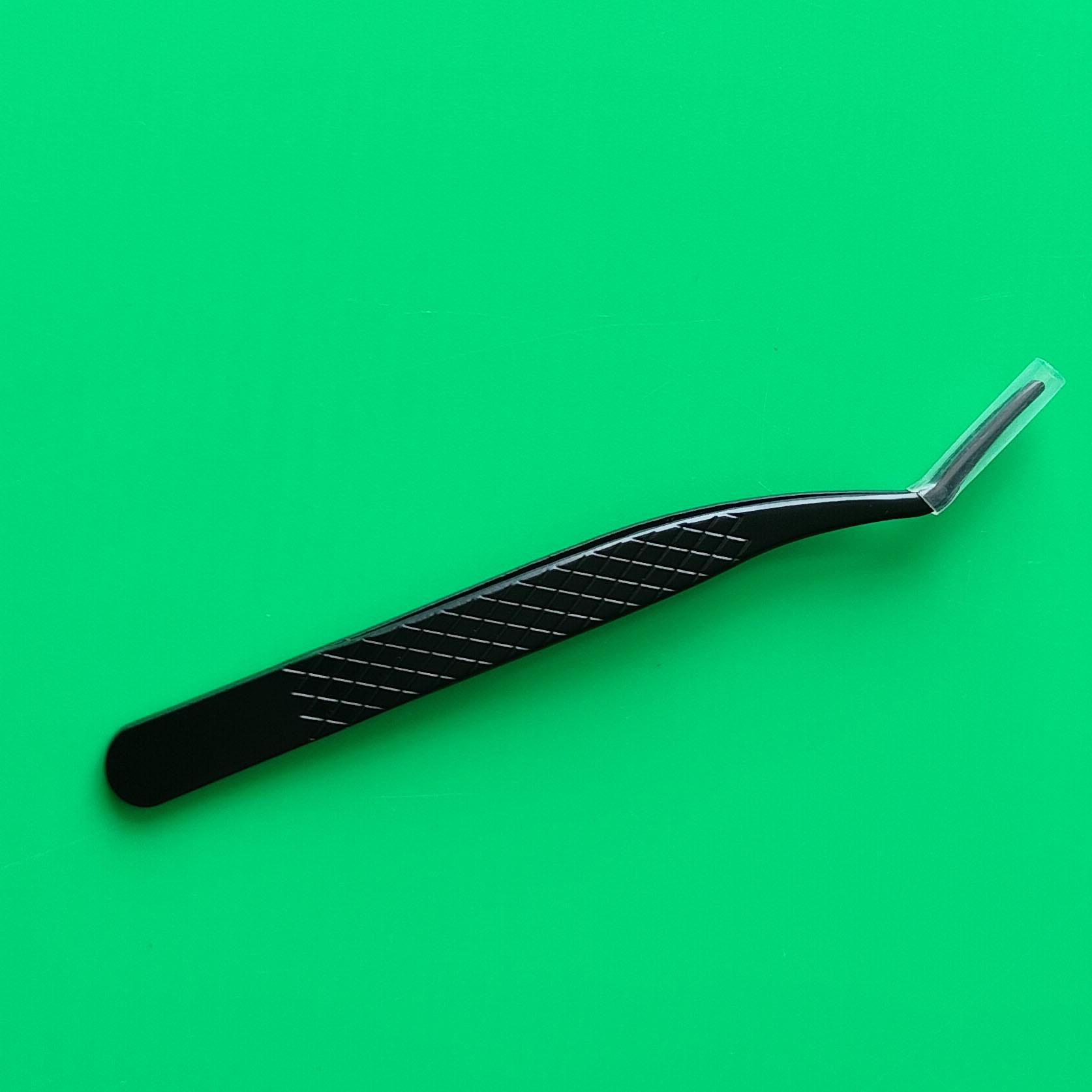 Gold Feather Non-Slip Eyelash Extension Tweezers Set