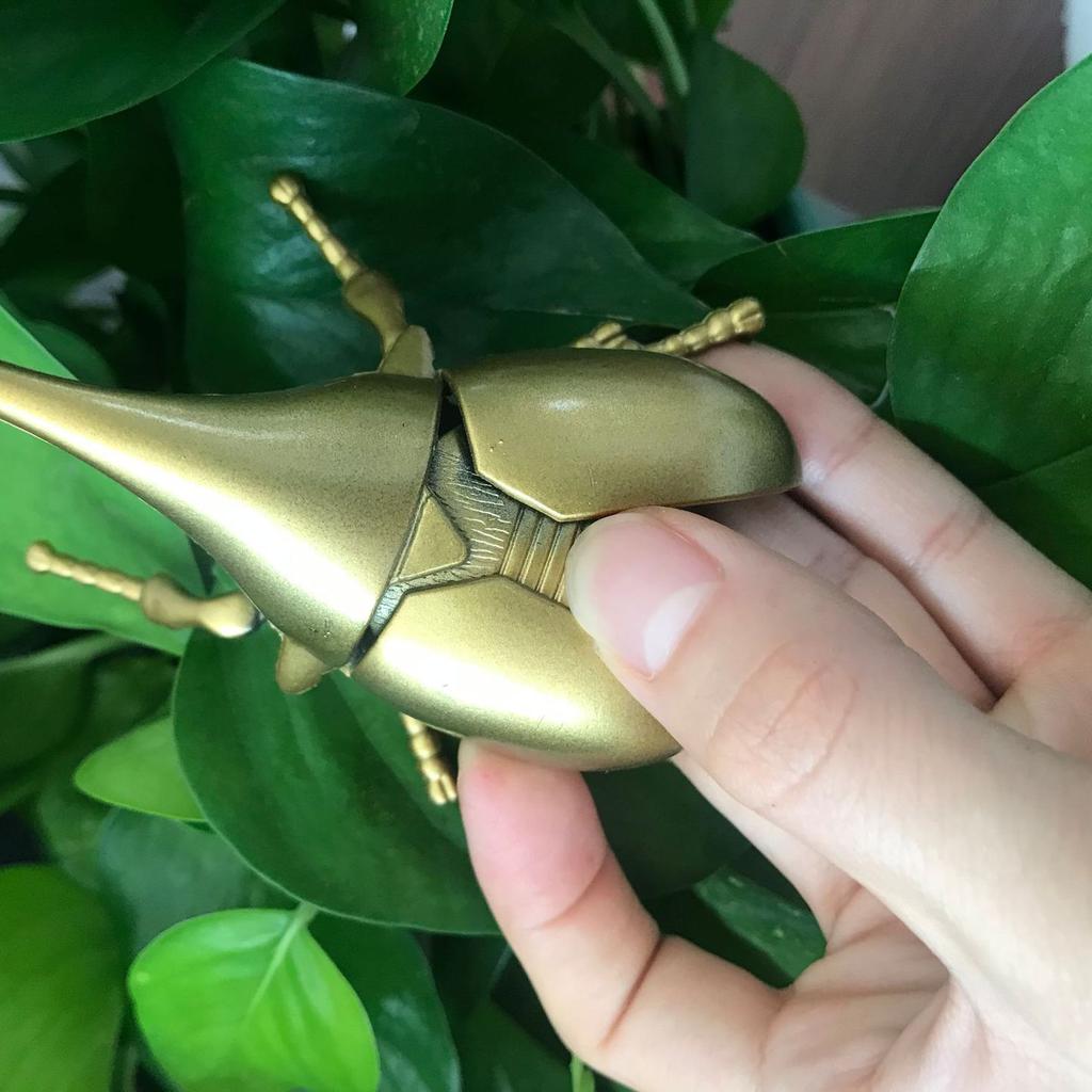 Wind Up Realistic Unicorn Beetle Simulation Crawling Insect Toy Preschool Educational Enlightenment Sensory Learning Gift For