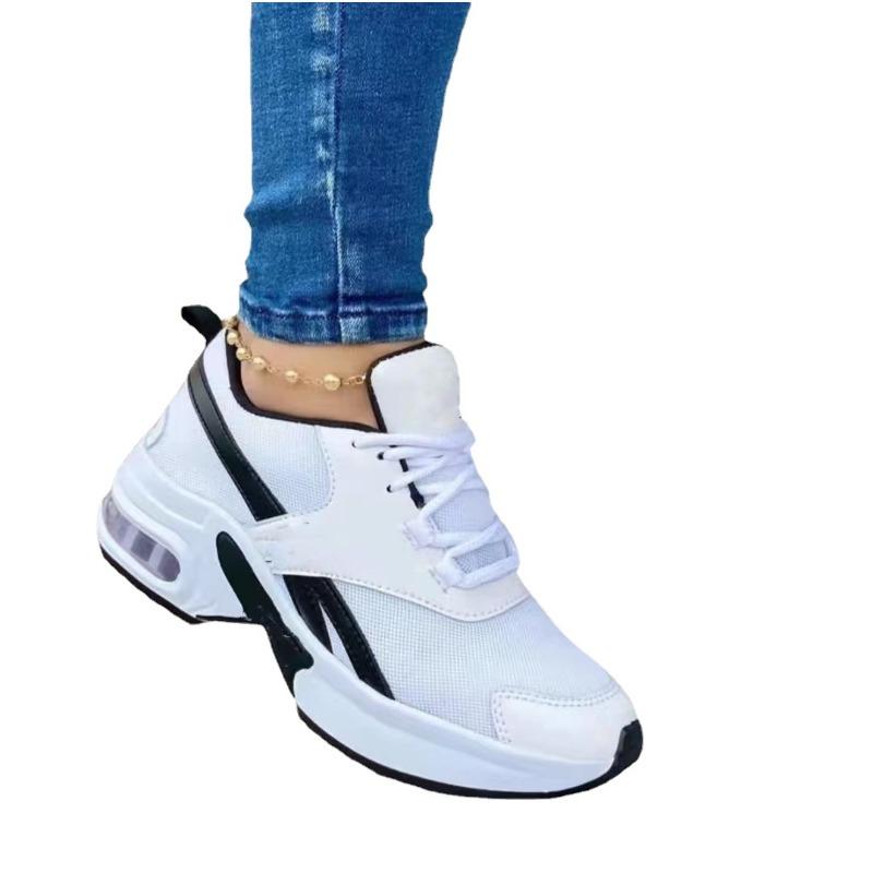 Mesh casual sports shoes women's new fashion round head middle heel lace-up single shoes large size low-top shoes dad