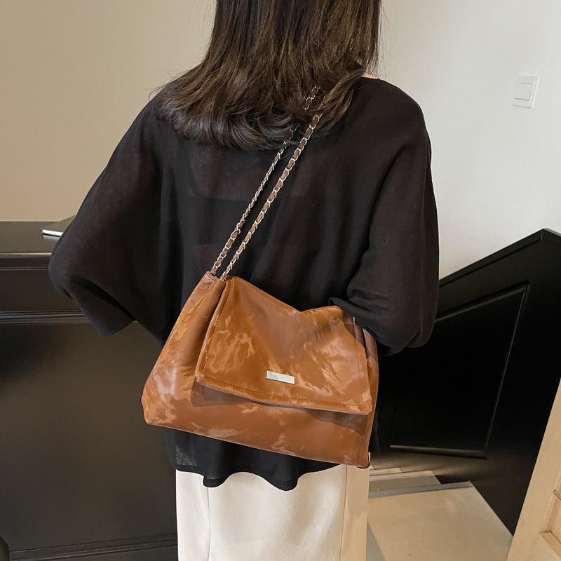 Large-capacity Bag Women's 2025 Winter New Fashion Niche Women's Bag Texture Chain Shoulder Bag Crossbody Tote Bag