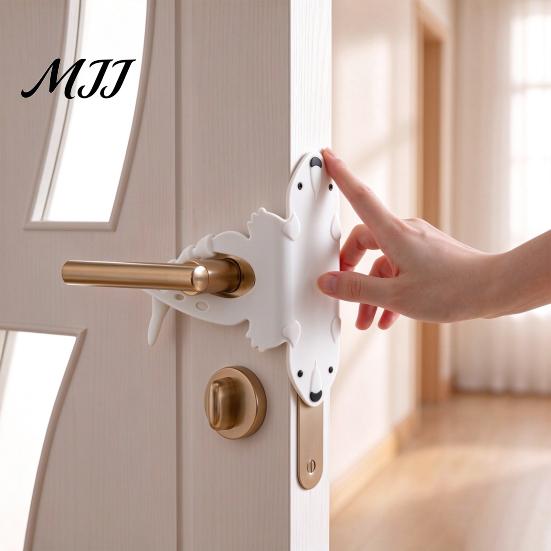 Soft Silicone Door Guard Silencer Lock Sleeve, 5-Position Adjustable Latch Cover Buffer, Anti Collision Stopper Cute Bear Cushion for Noise Reduction,