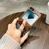 Pro Samsung Galaxy Z Flip7 FE 5G/Z Flip6 5G Pouzdro Leopardí Vzor Držák Prstenu Kamínkový Tvrdý PC Kryt na Telefon