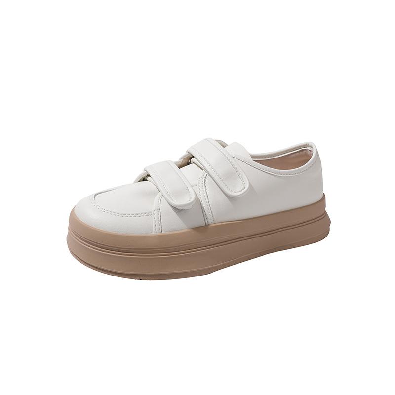 [Shei] Oxygen Sweetheart~ Leather Velcro Platform Casual Bread Little White Shoes Women's Board Shoes