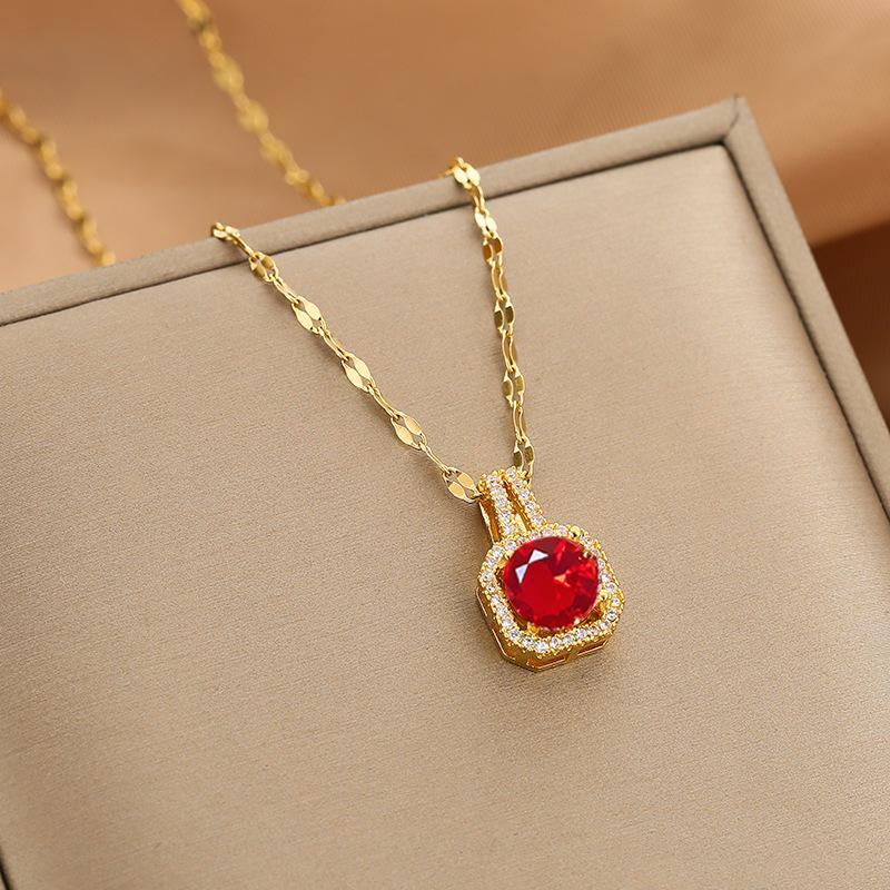 Golden Luxury Diamond Titanium Steel Necklace Women Fashion Slim Waist H Pendant Collarbone Chain