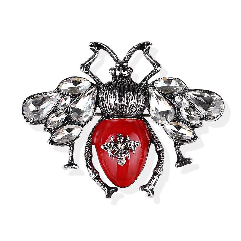European  American Retro Crystal Bee Brooch - Silver Alloy Fashion Accessory