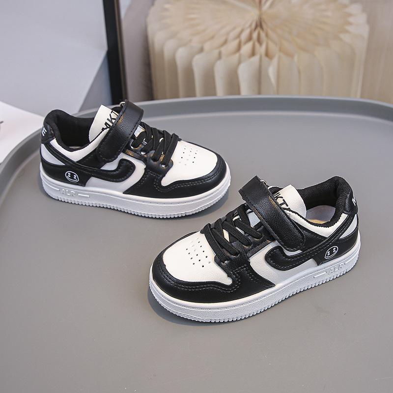 Children's sports shoes 2025 autumn boys and girls casual board shoes comfortable low-top AJ breathable soft sole style versatile