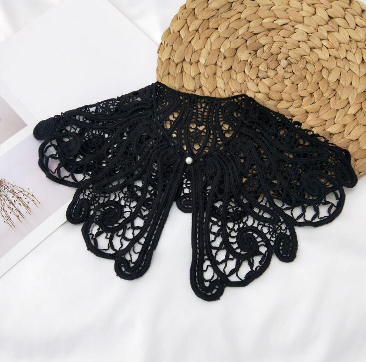 Vintage Shawl O-Neck Doll Fake Collar Shirt Women Hollow Crochet Lace False Collar Detachable Woman Half Shirt Faux  Col