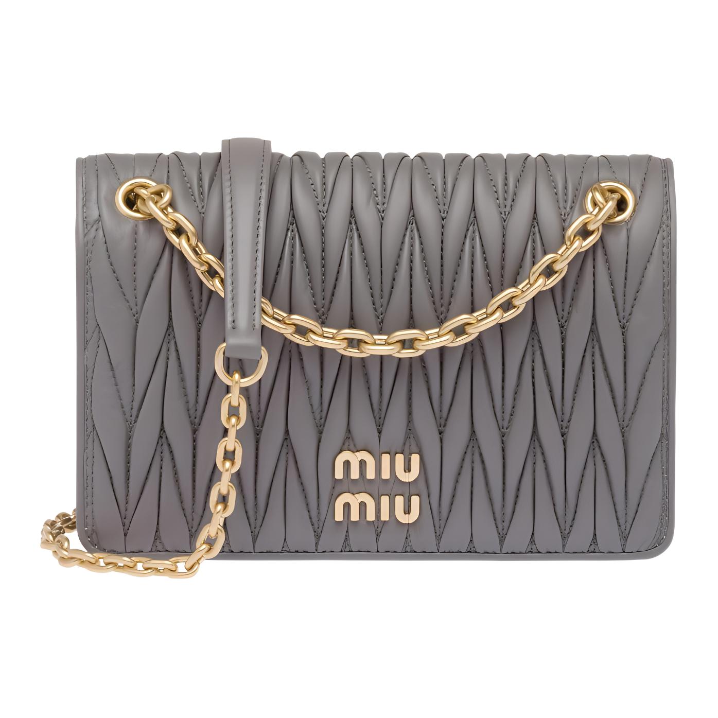 Miu Miu Matelass&eacute; Magnetische Klepsluiting Gewatteerd Detail Napa Leer Schoudertas Dames Schoudertas Marmergrijs 5BP065_N88_F0K44_V_OLO Basic Set (Bag+Dust Bag)