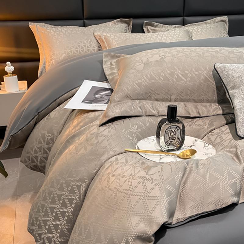 New high-quality embroidered tencel breathable and washable satin jacquard quilt cover 4-piece set for double bed universal for