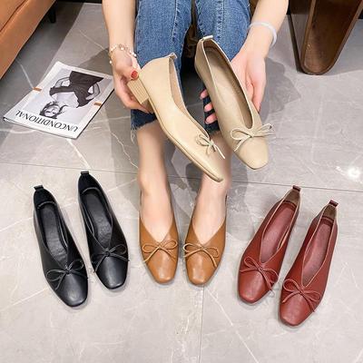 2023 Women's Low-Heeled Square-Toe Flats, Soft-Soled French Design, Perfect for Spring & Autumn.