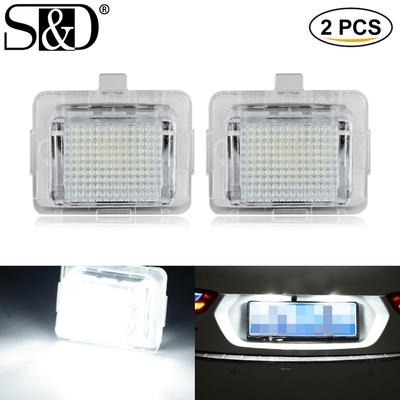 2 stk feilfri 18SMD LED-nummer Nummerskilt lyspæresett for Mercedes-Benz W204 (5D) W212 W216 W221 Bil Nummerskiltlys Canbus Auto Lampe