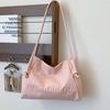 Large Capacity Fashion Soft Leather Shoulder Bag Women'S Spring Underarm Bag Tote Bag