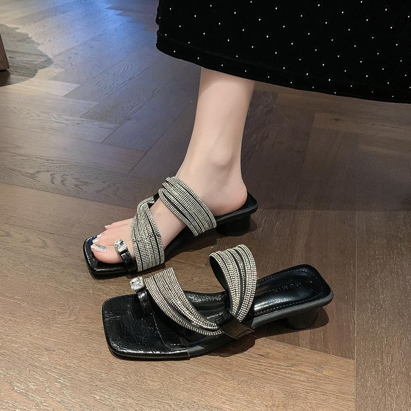 

Rhinestone sleeve toe thick heel cool slippers women s outer wear summer new niche design heel square head one-word drag 40 чёрный