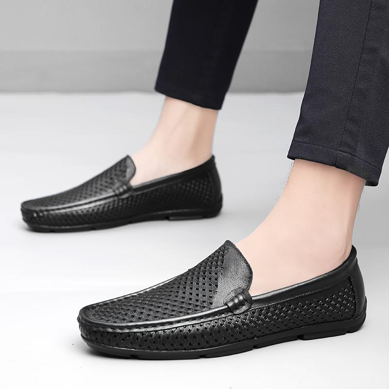 Breathable Genuine Leather Men‘s Driving Shoes Loafers with Rubber Sole Casual Shoes Slip-On Flats Hollow Out Man Moccasins