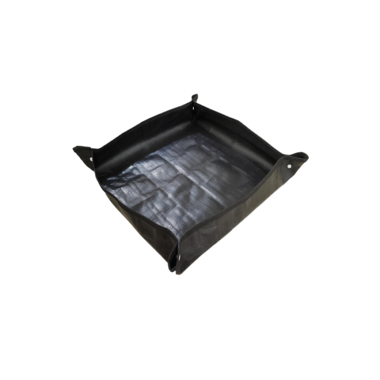 

Plant Repotting Mat Soil Catcher Tray for Transplanting Succulents and Greenery with Foldable Edges and Snap Buttons for Easy Soil Containment One Size чорний
