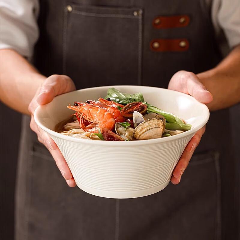 Ningzhao Cream Style Ceramic 18-Piece Dinnerware Set