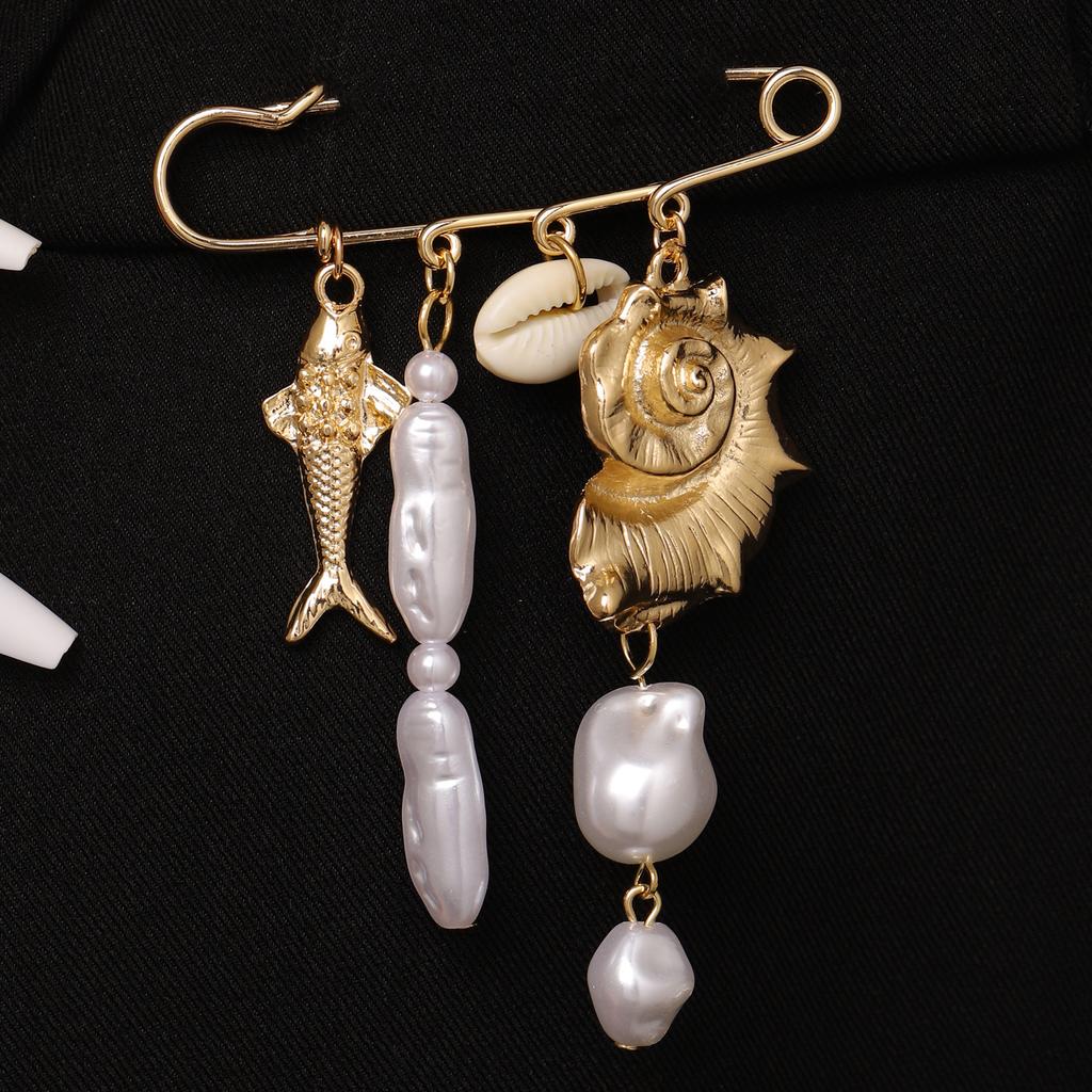 Summer Vacation Style Conch Starfish Imitating Pearls Tassel Chain Brooches for Women Fixed Clothes Suits Safety Pin Jewelry