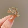 Women Brooch High-Gloss Rhinestone Inlay Sparkling Ginkgo Leaf Design Lapel Pin Non-Slip Buckle Scarf Badge Clothing Bags Accessories