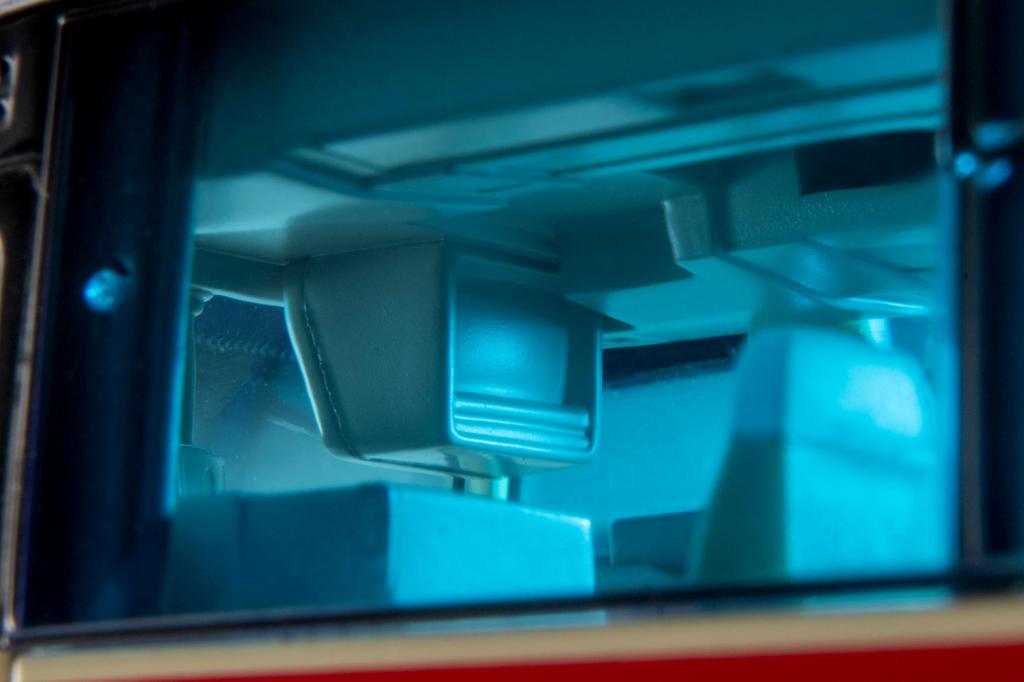 TOMYTEC Tomica Limited Vintage Neo Mitsubishi Fuso Aerobus Hotový model LV-N300c (Nippon Kotsu)